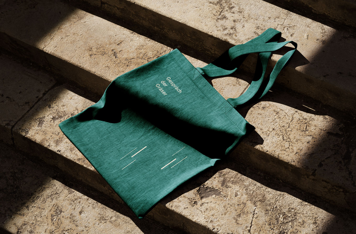 nachhaltiges Design, Tote Bag, Stofftasche, Gespräch der Gräser, Lyrik, Haikudichtung, Julia Tilgen-Kramm, Barbara Kuberczyk, Buchveröffentlichung, Buchpromotion